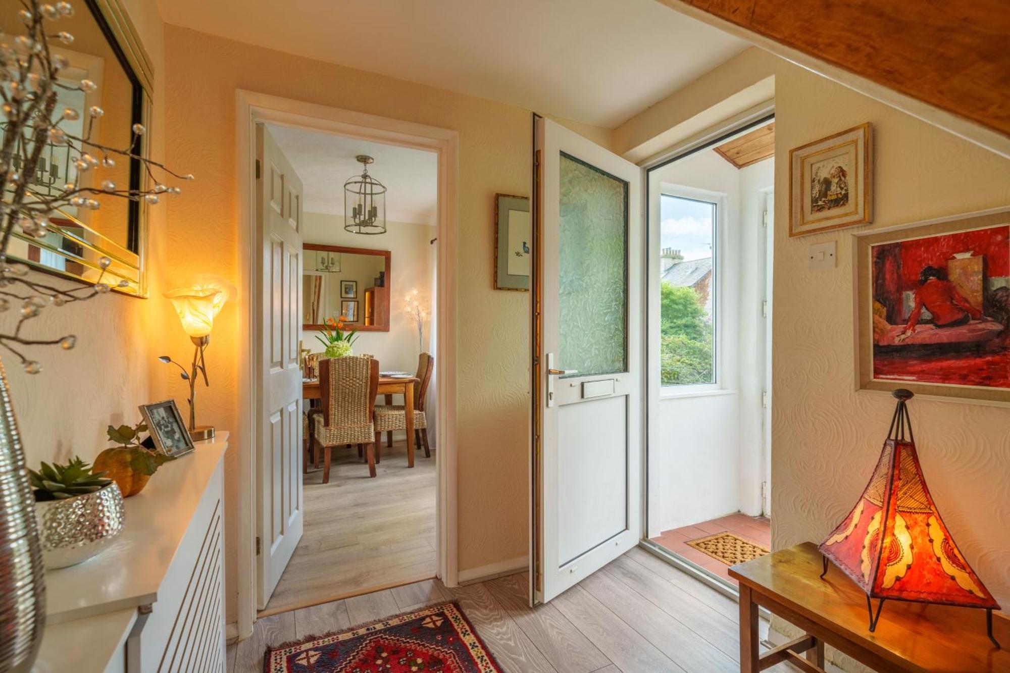 Apple Byrd - Short Stroll Into Kendal Town Centre Villa Exterior photo