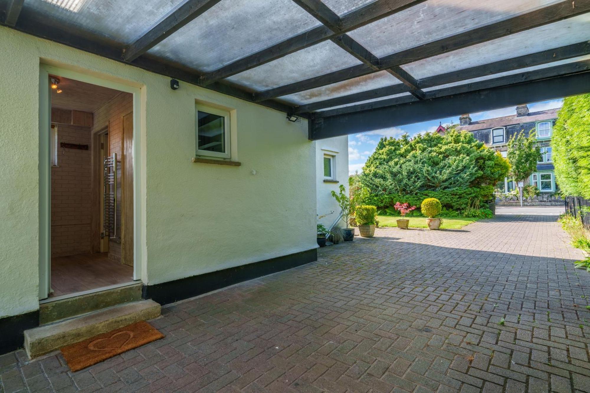 Apple Byrd - Short Stroll Into Kendal Town Centre Villa Exterior photo